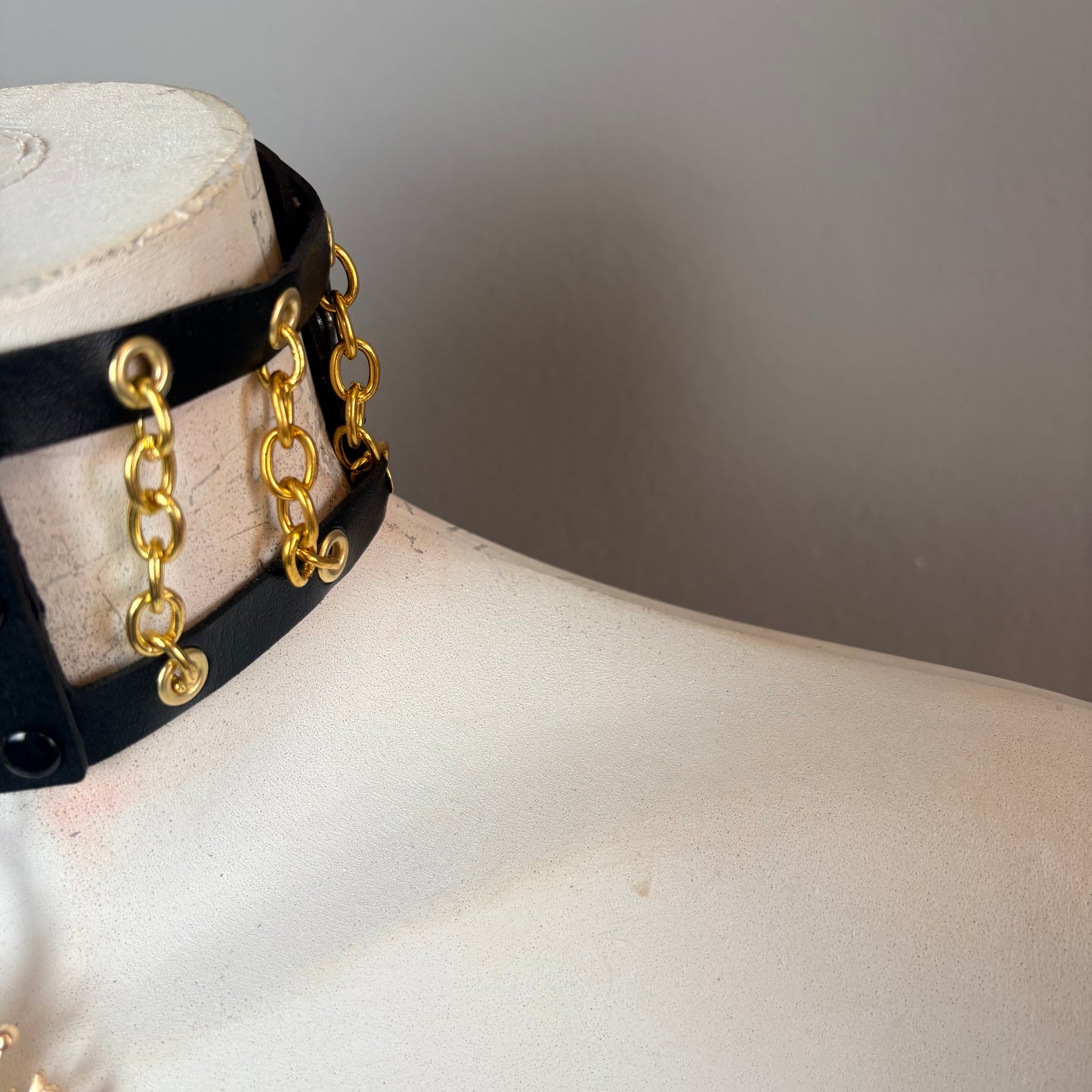 Collana con cameo e catene oro