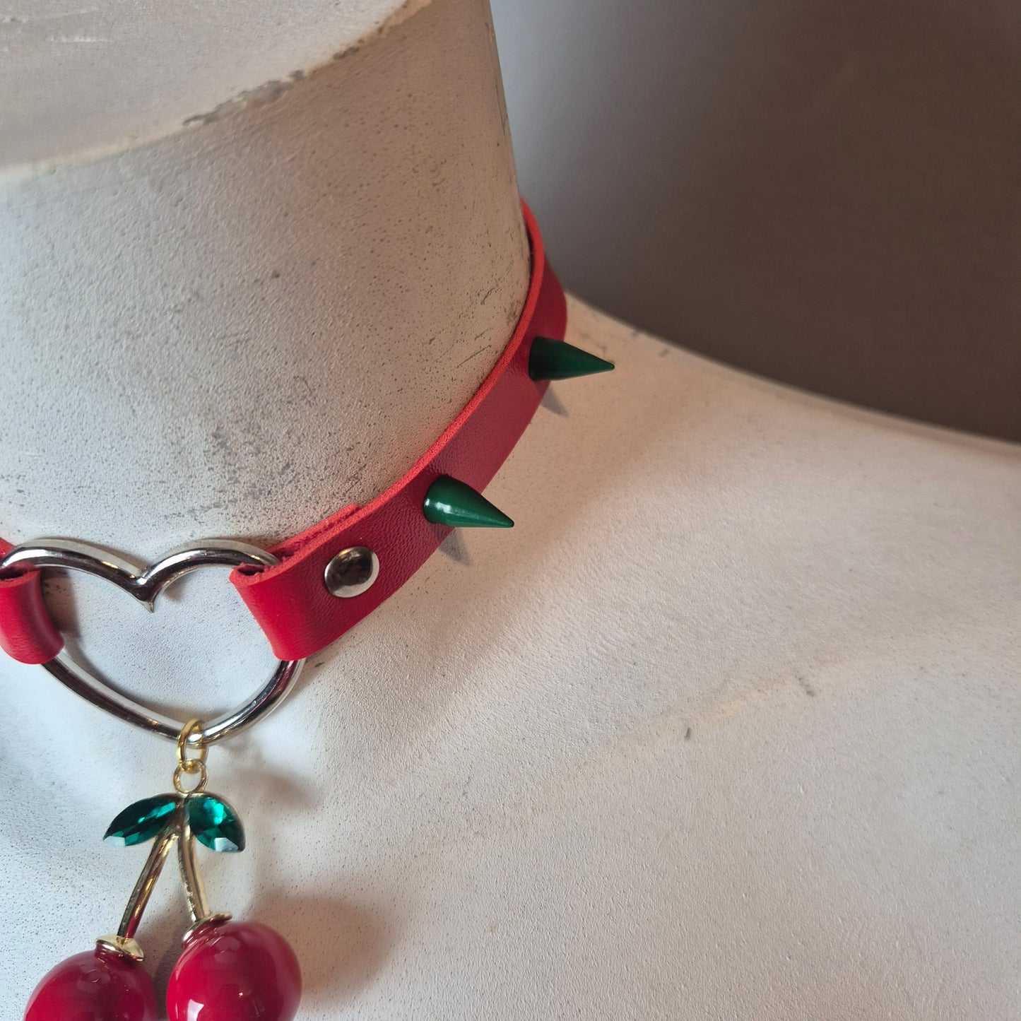 Chocker con Ciliegia 🍒