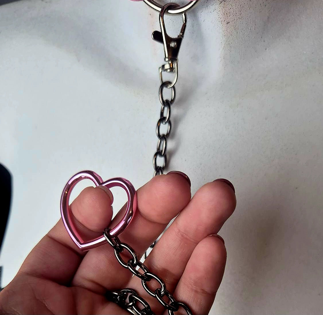 Guinzaglio con cuore rosa