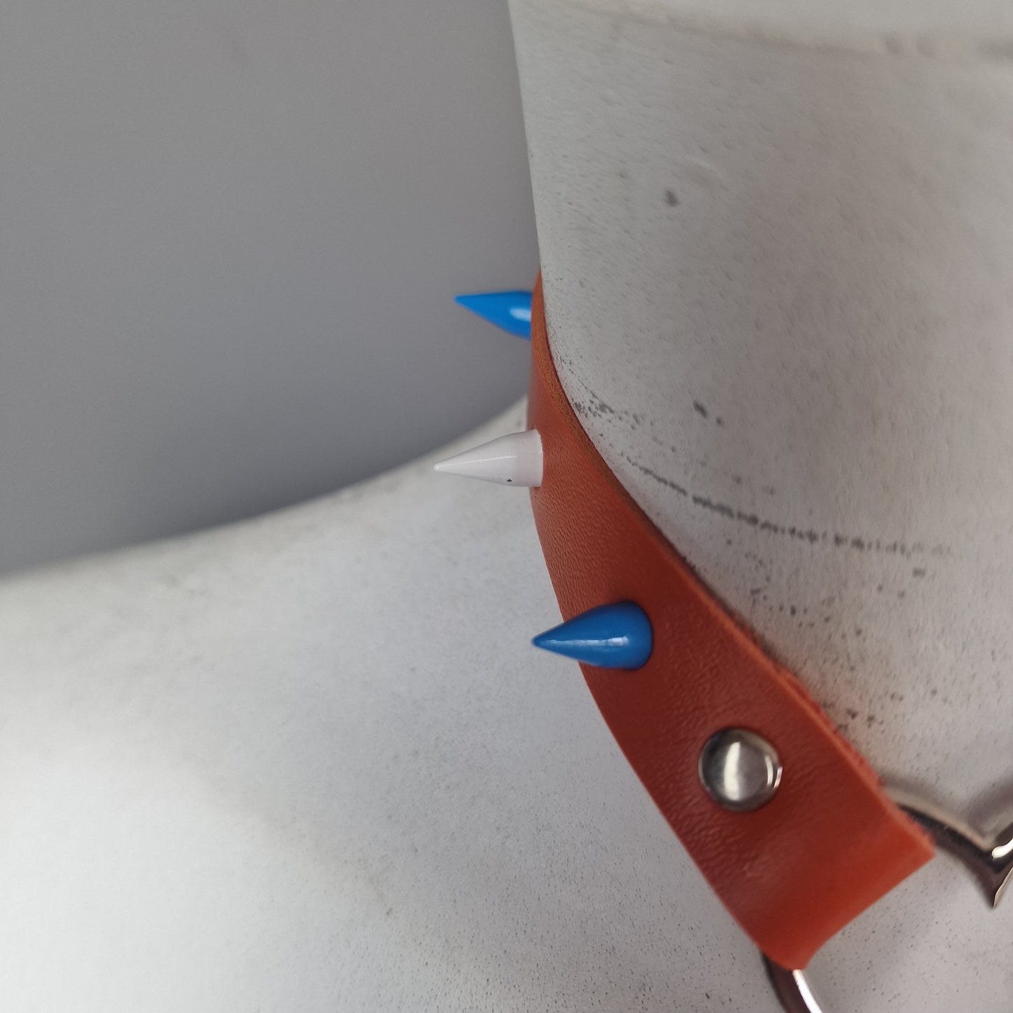 Chocker con Charizard 3D arancione