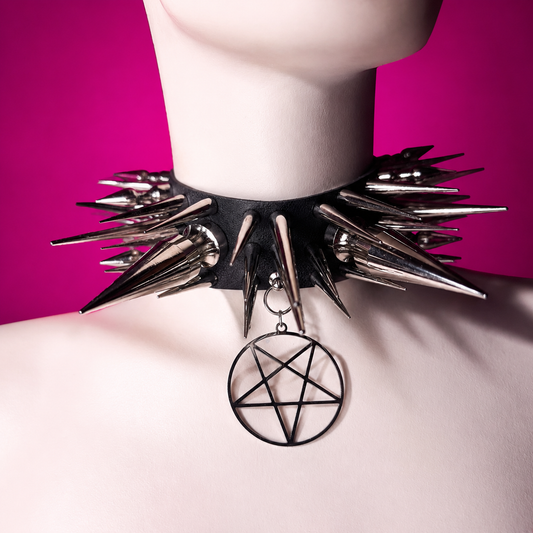 Chocker extreme con borchie lunghi