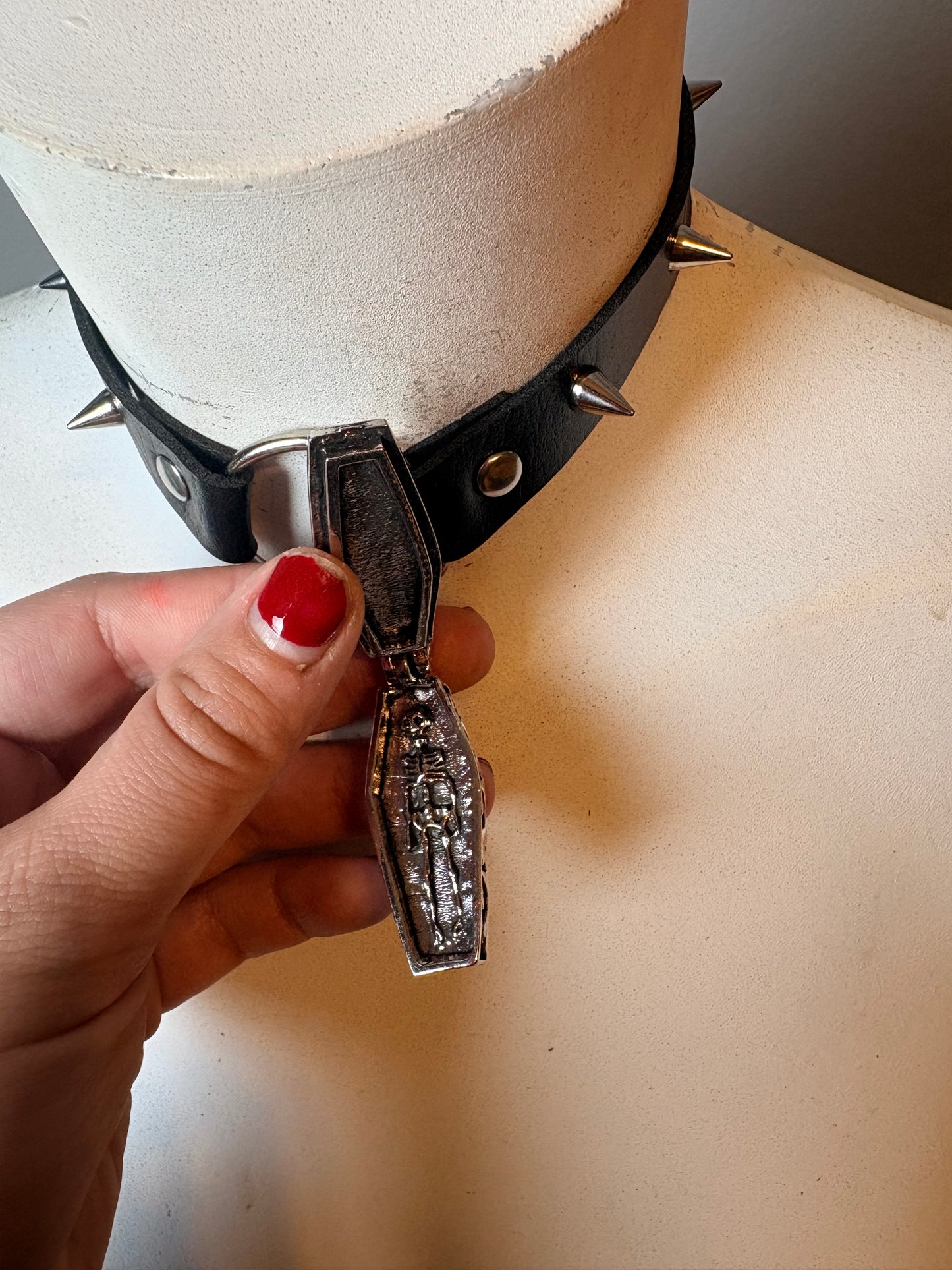 Chocker con bara argento