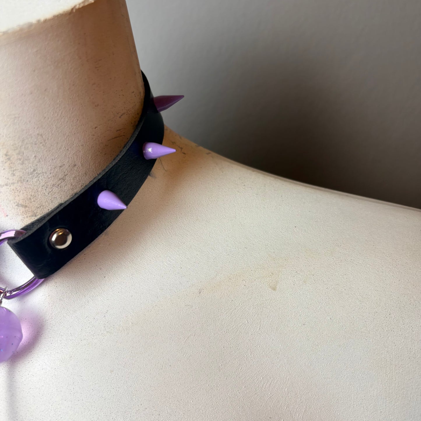 Chocker lollypop nero o viola