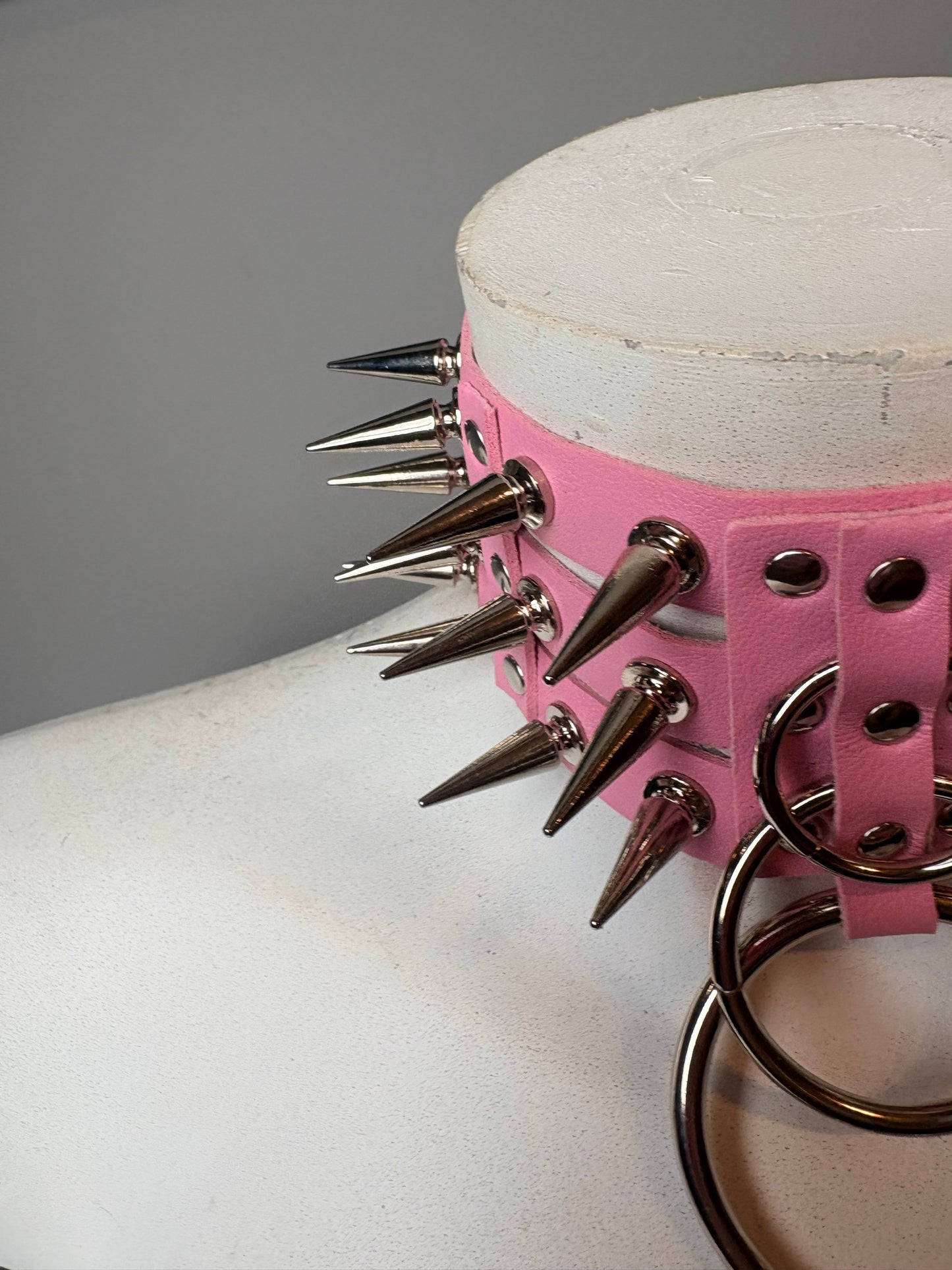 Chocker rosa extreme triplo giro