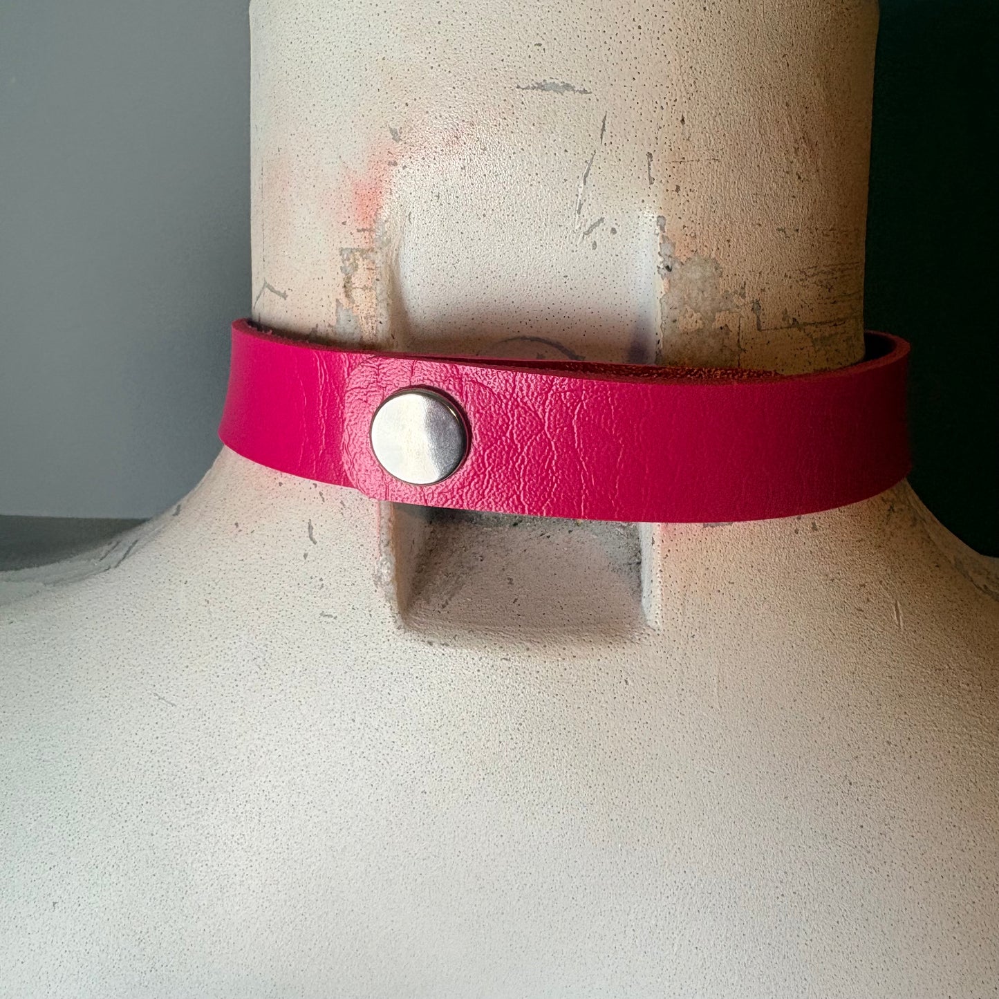 Chocker con cuore anatomico