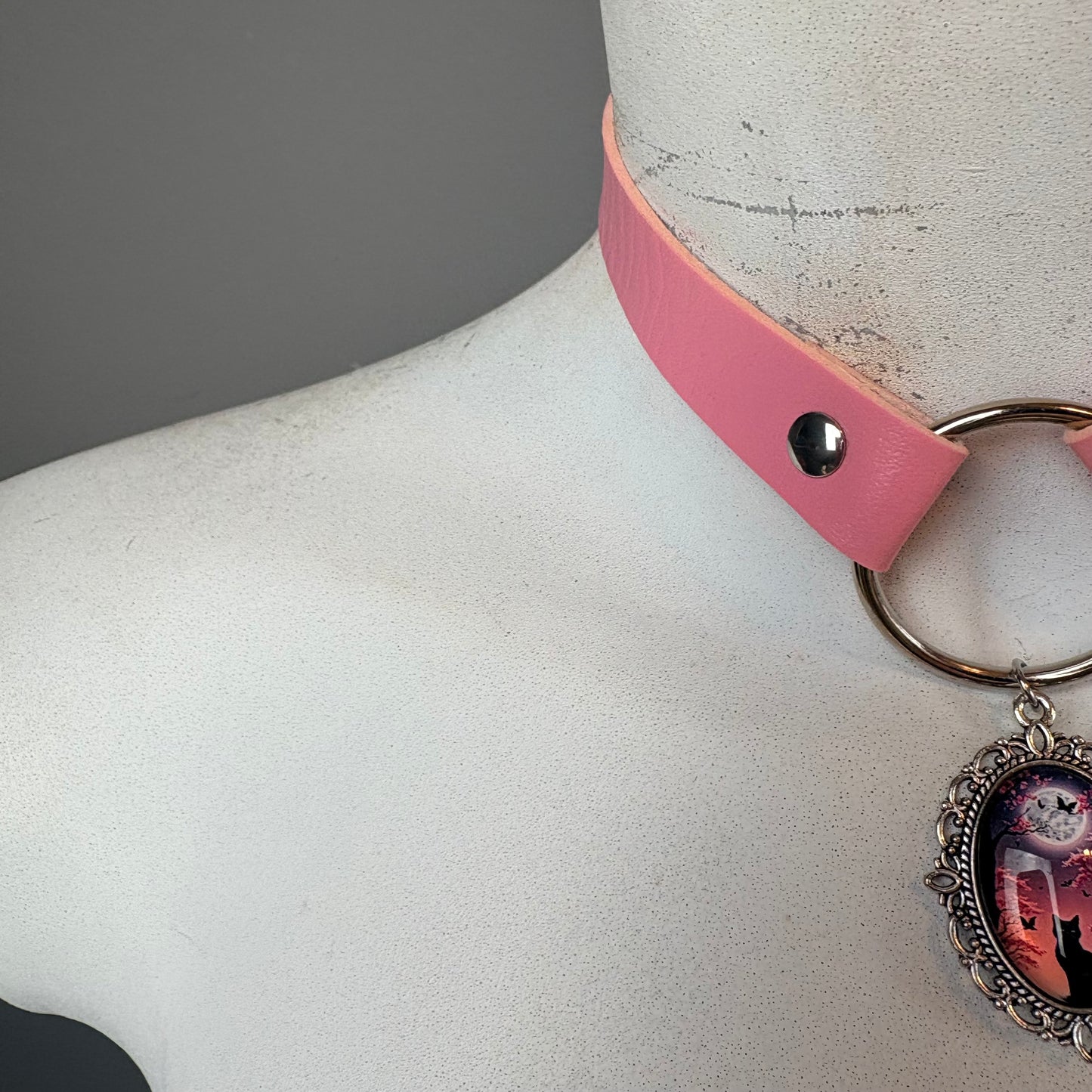 Chocker semplice con ciondolo