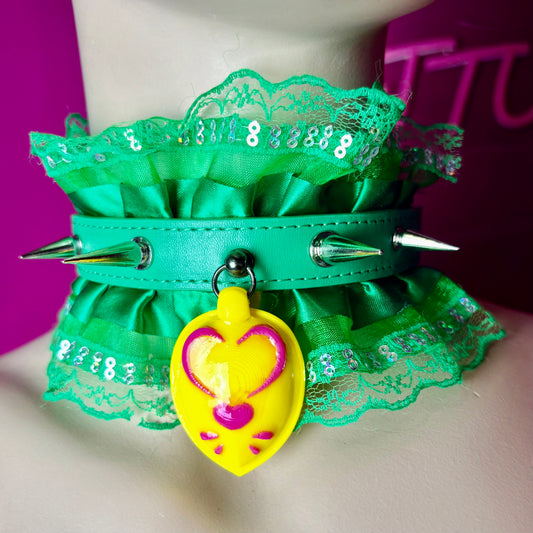 Choker Mew Lory con pizzo