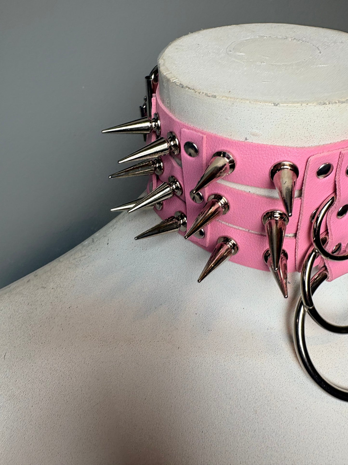 Chocker rosa extreme triplo giro