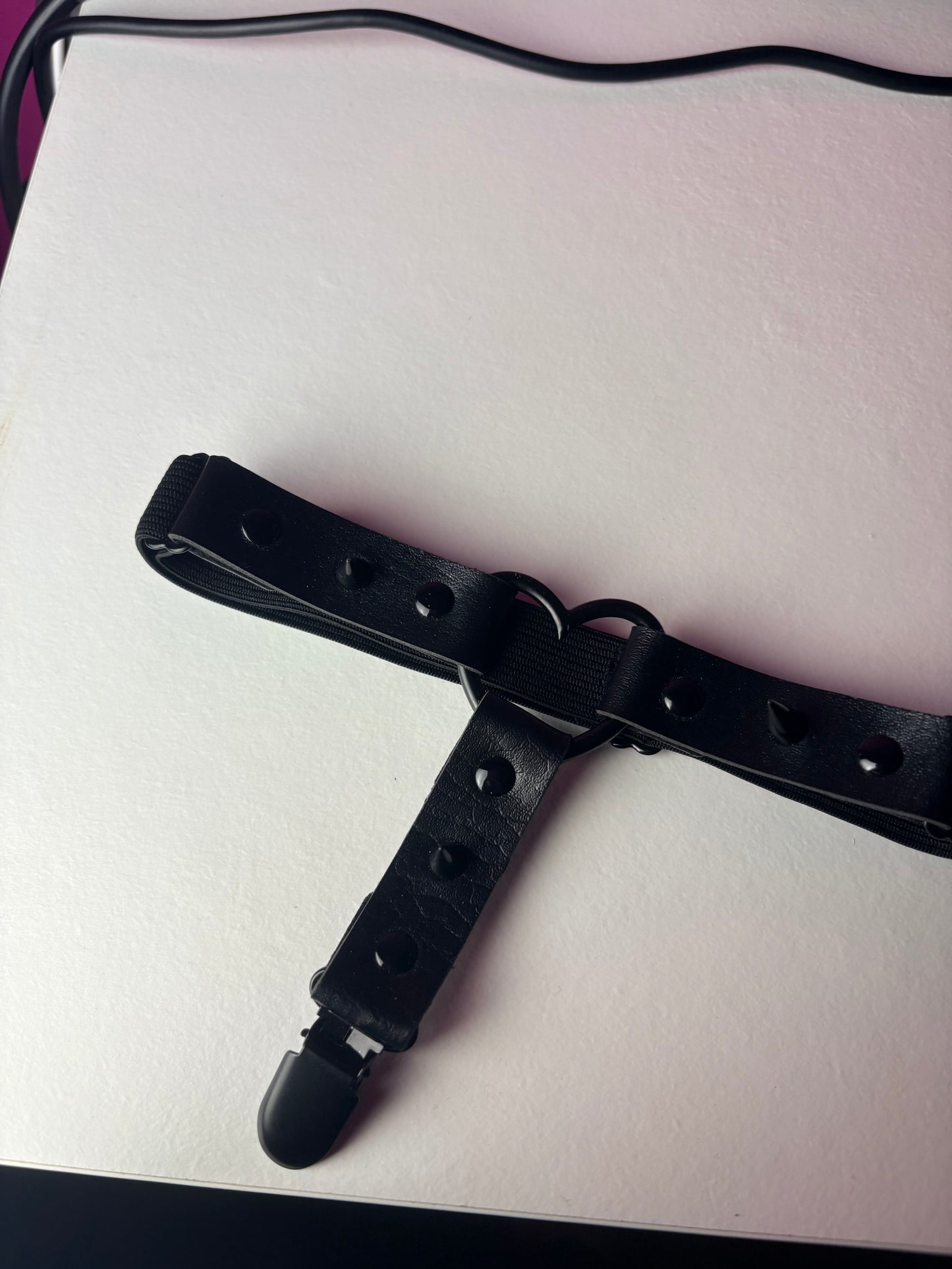 Reggicalze nero singolo