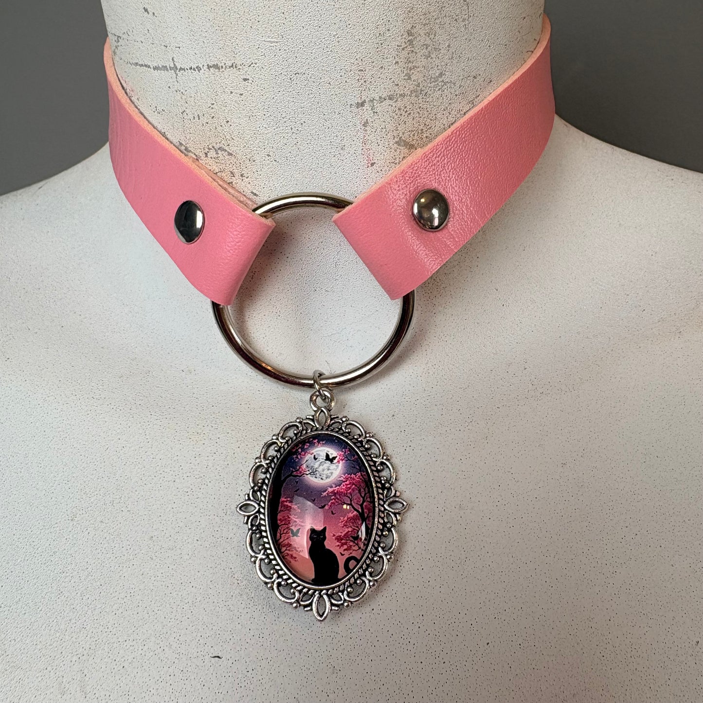 Chocker semplice con ciondolo