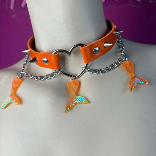 Chocker con code di sirene