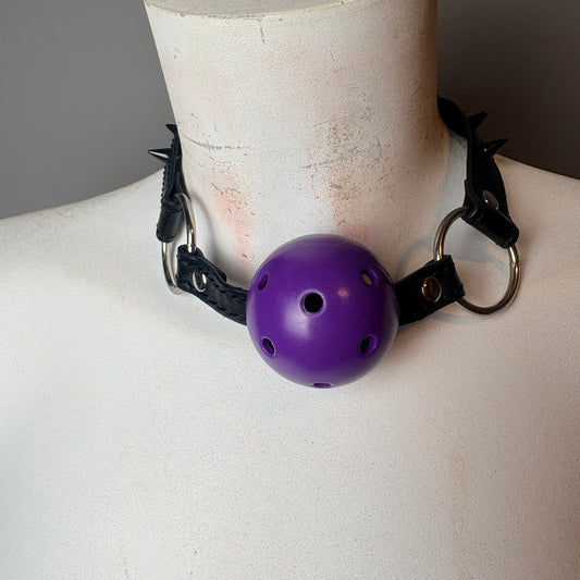 Chocker con ball gag viola