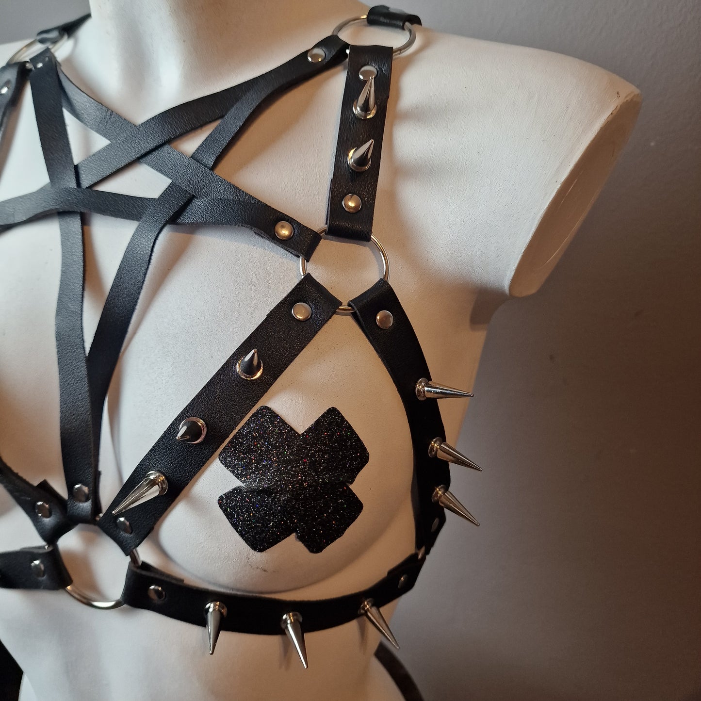 Harness a pentacolo