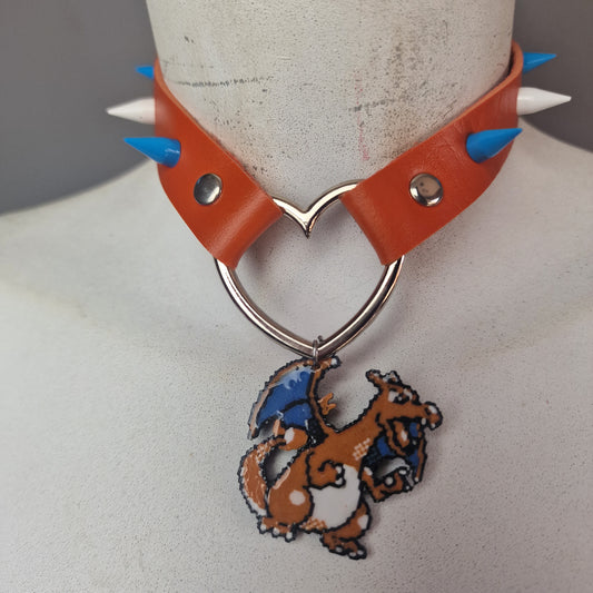 Chocker con Charizard 3D arancione