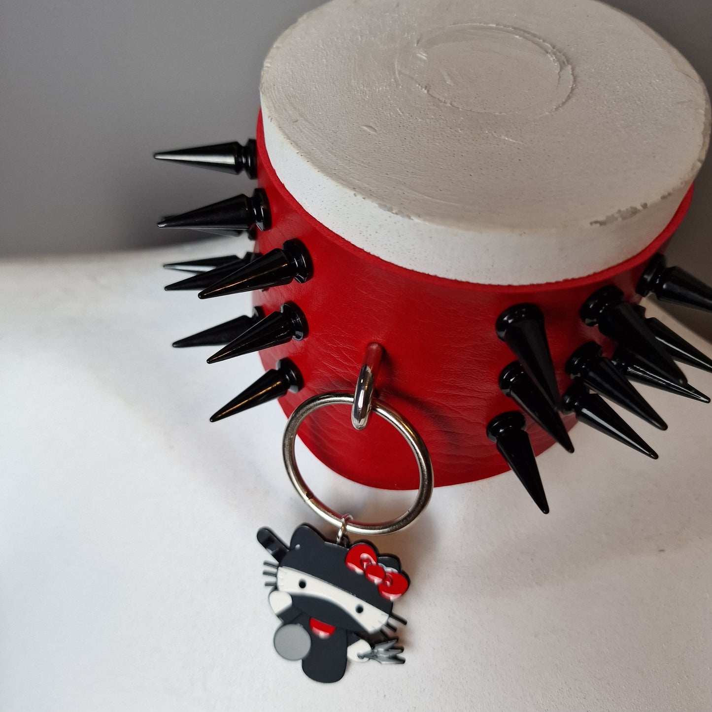 Chocker Hello Kitty Largo