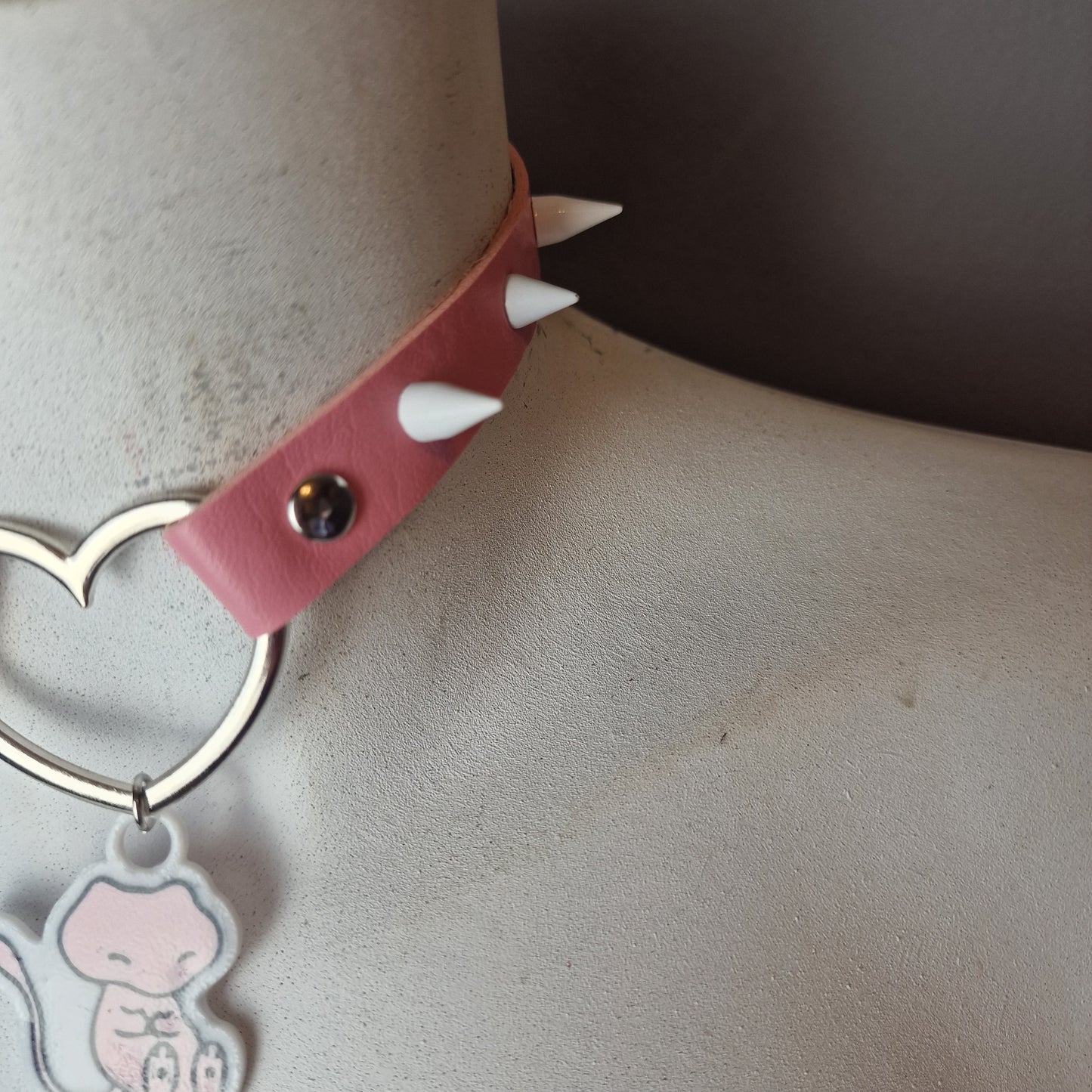 Chocker con Mew 3D