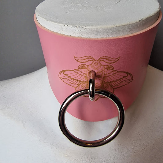 Chocker largo con incisione