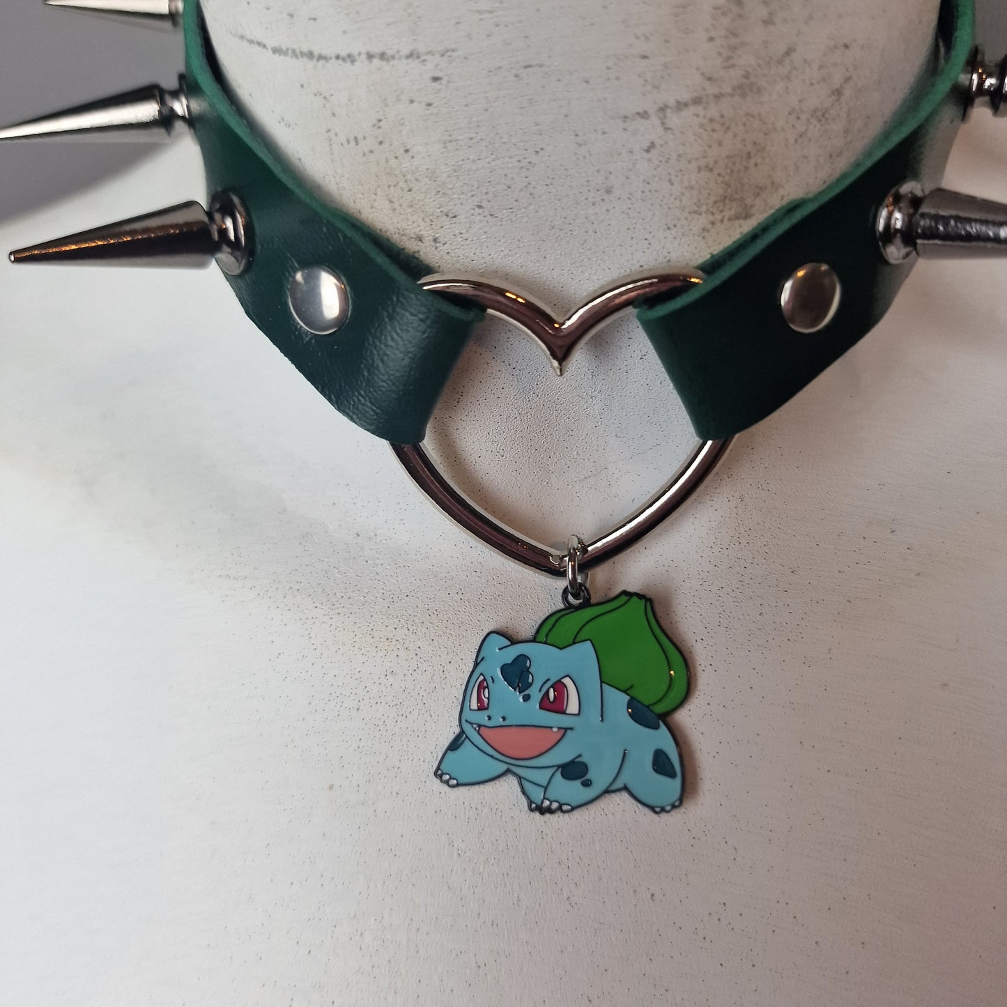 Chocker verde Bulbasaur