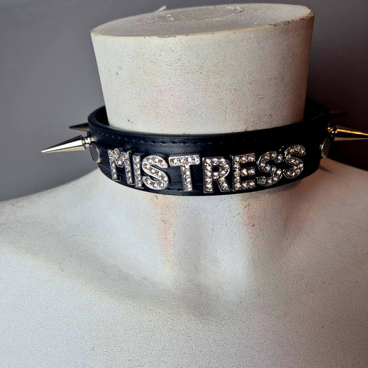 Chocker con scritta "Mistress"