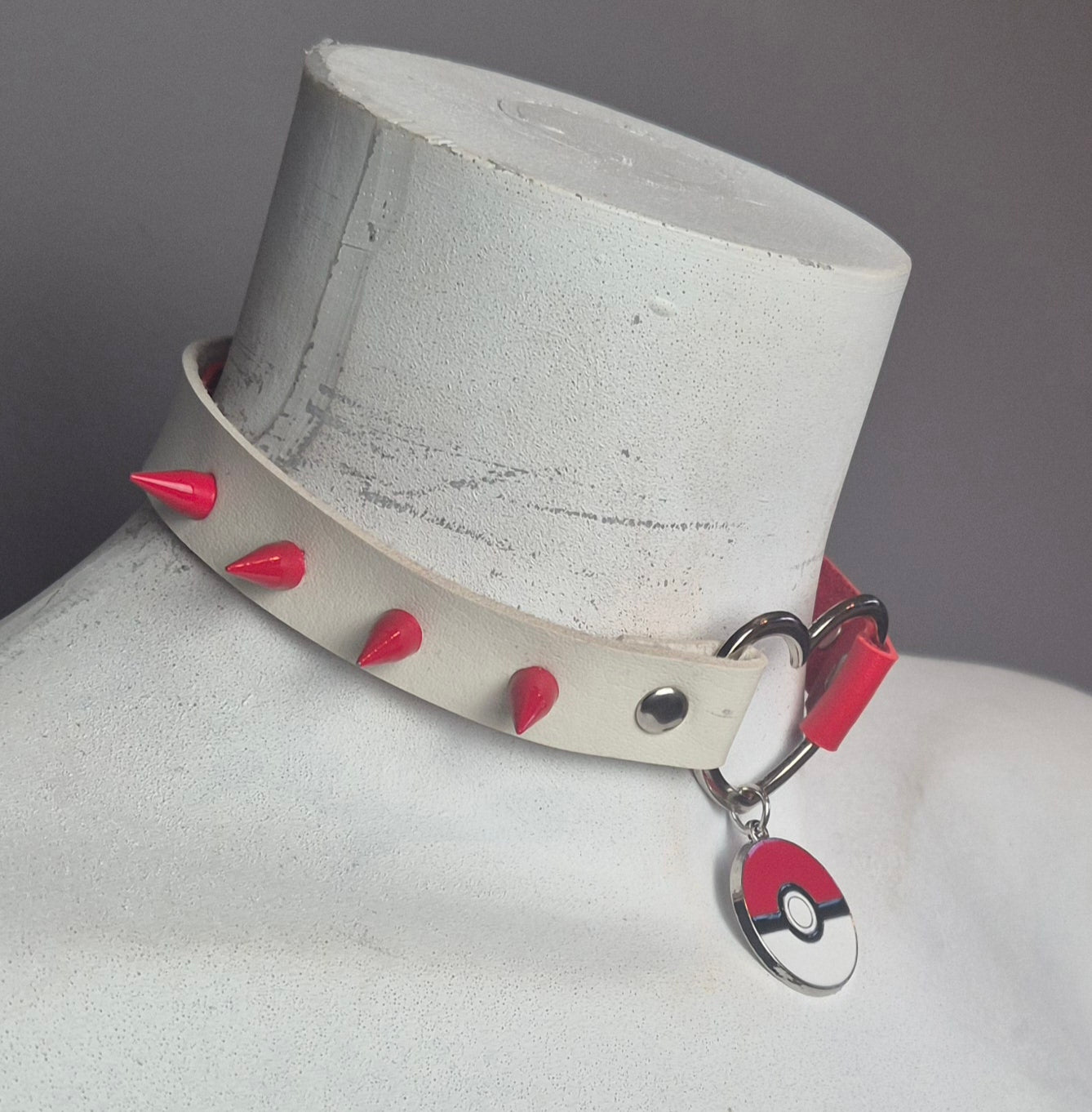 Chocker bicolore pokeball