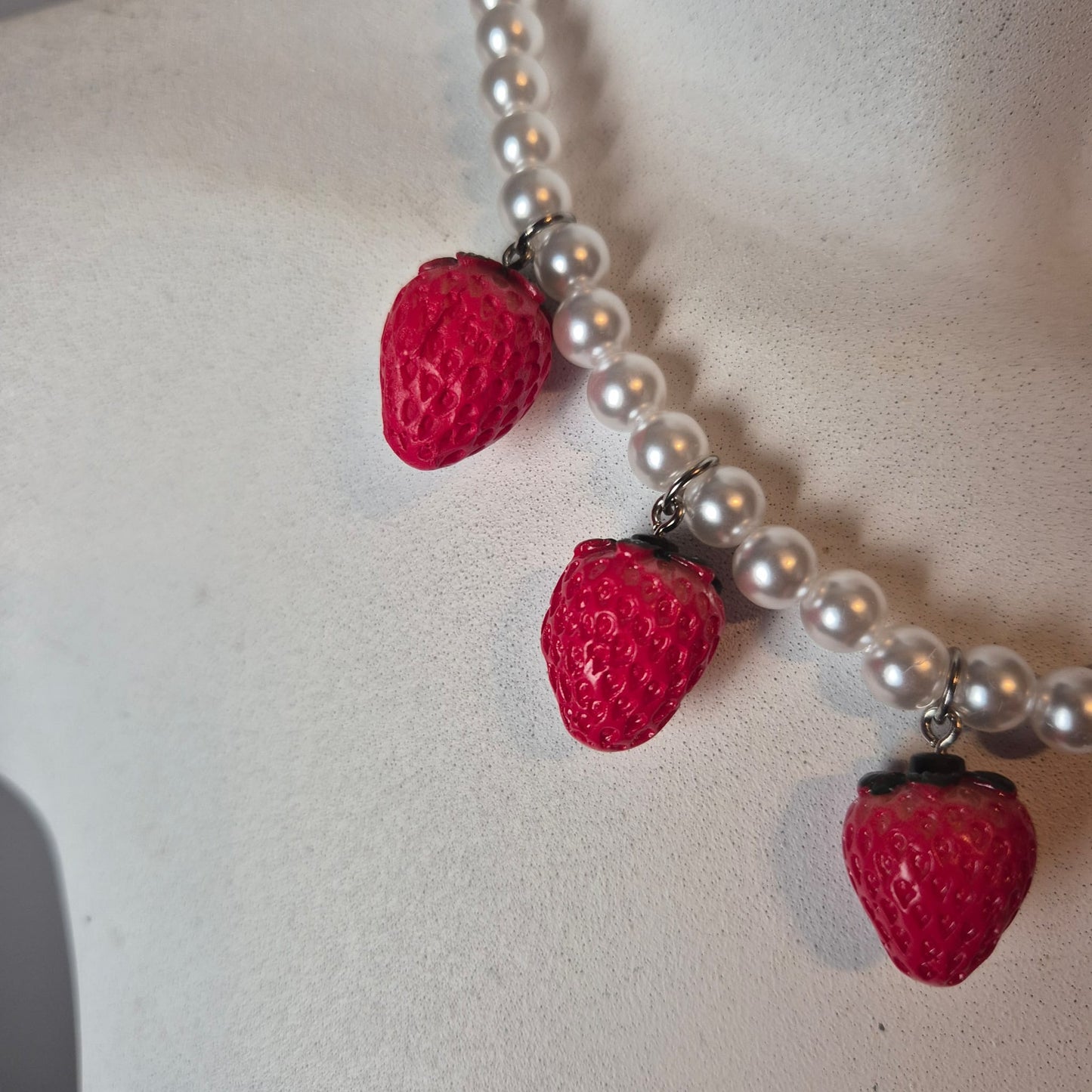 Collana con perline e fragole 🍓