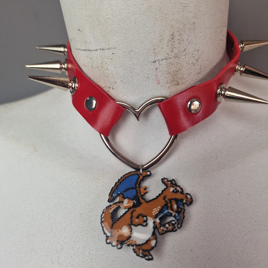 Chocker con Charizard 3D rosso