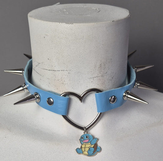 Chocker con squirtle felice